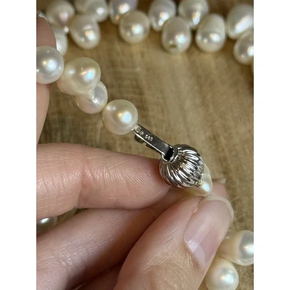 Vintage Freshwater Pearl Necklace & Bracelet Set 14K Gold Clasp Marked 585 - Picture 4 of 7